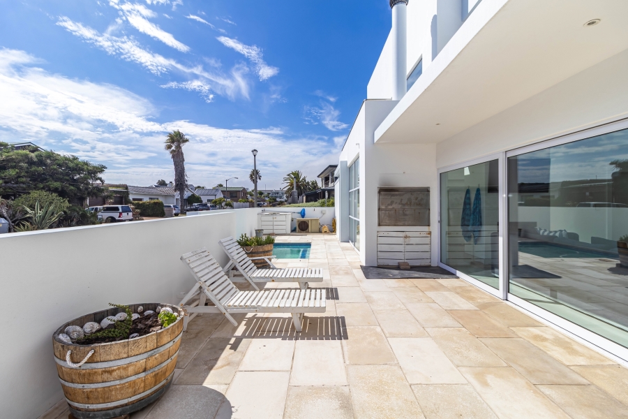 5 Bedroom Property for Sale in Melkbosstrand Central Western Cape